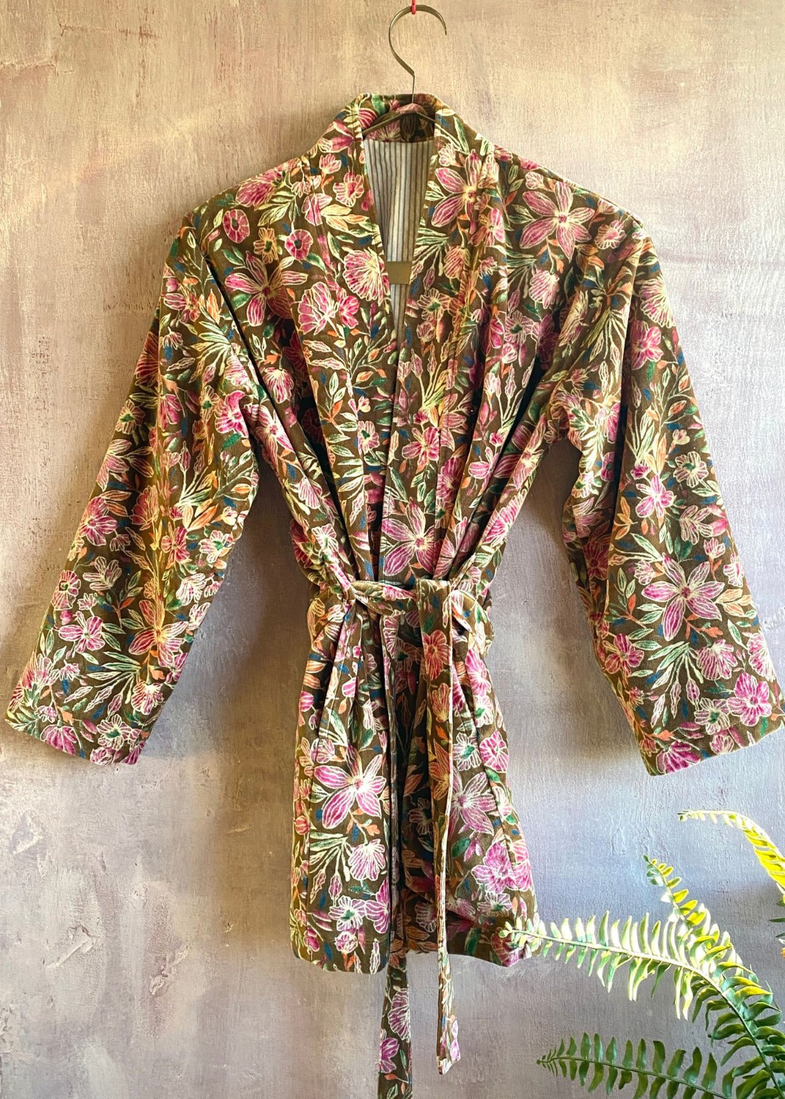 Velvet kimono Flowers Bhat001