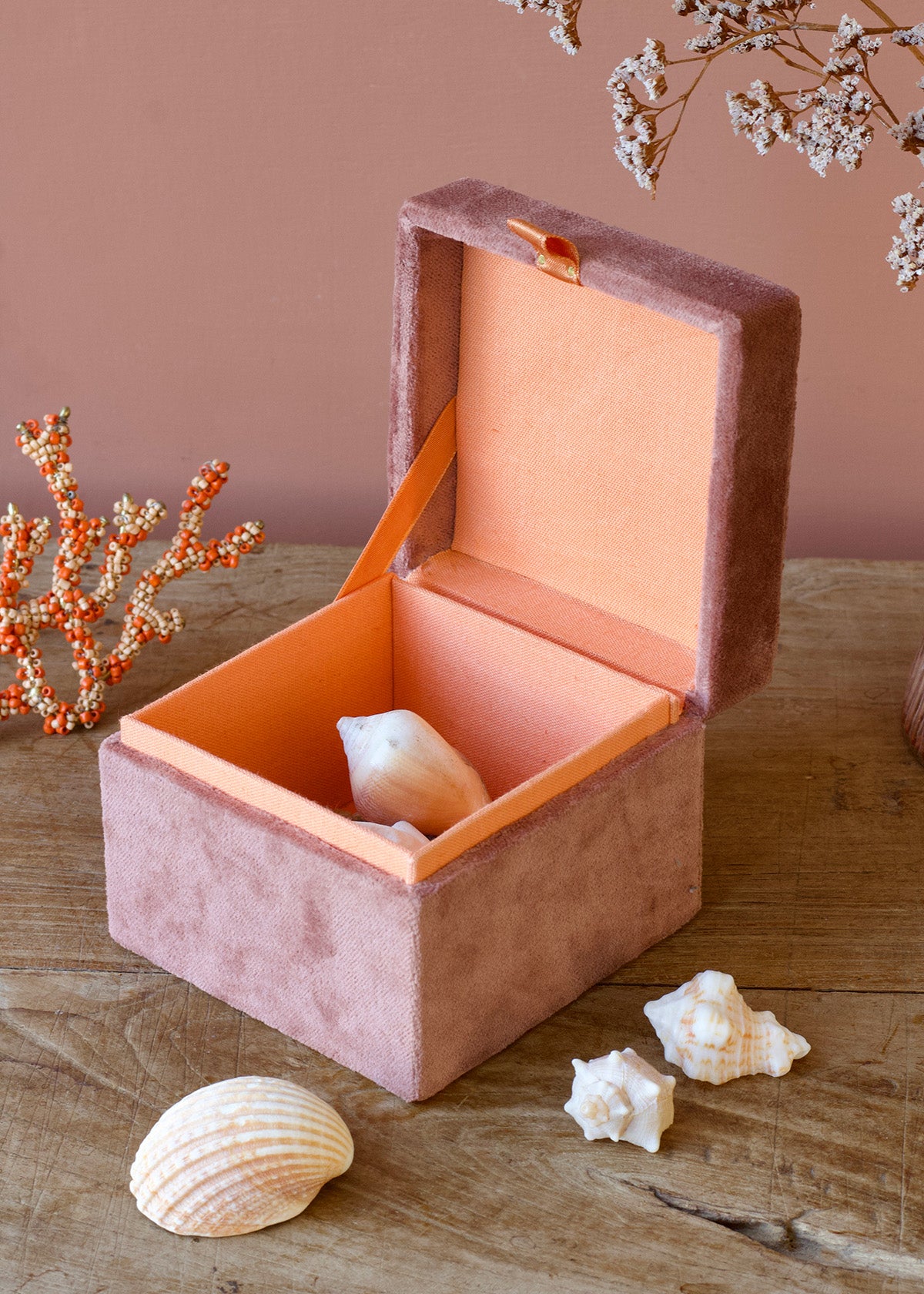 Crab Box Dusty Plum AKS589415