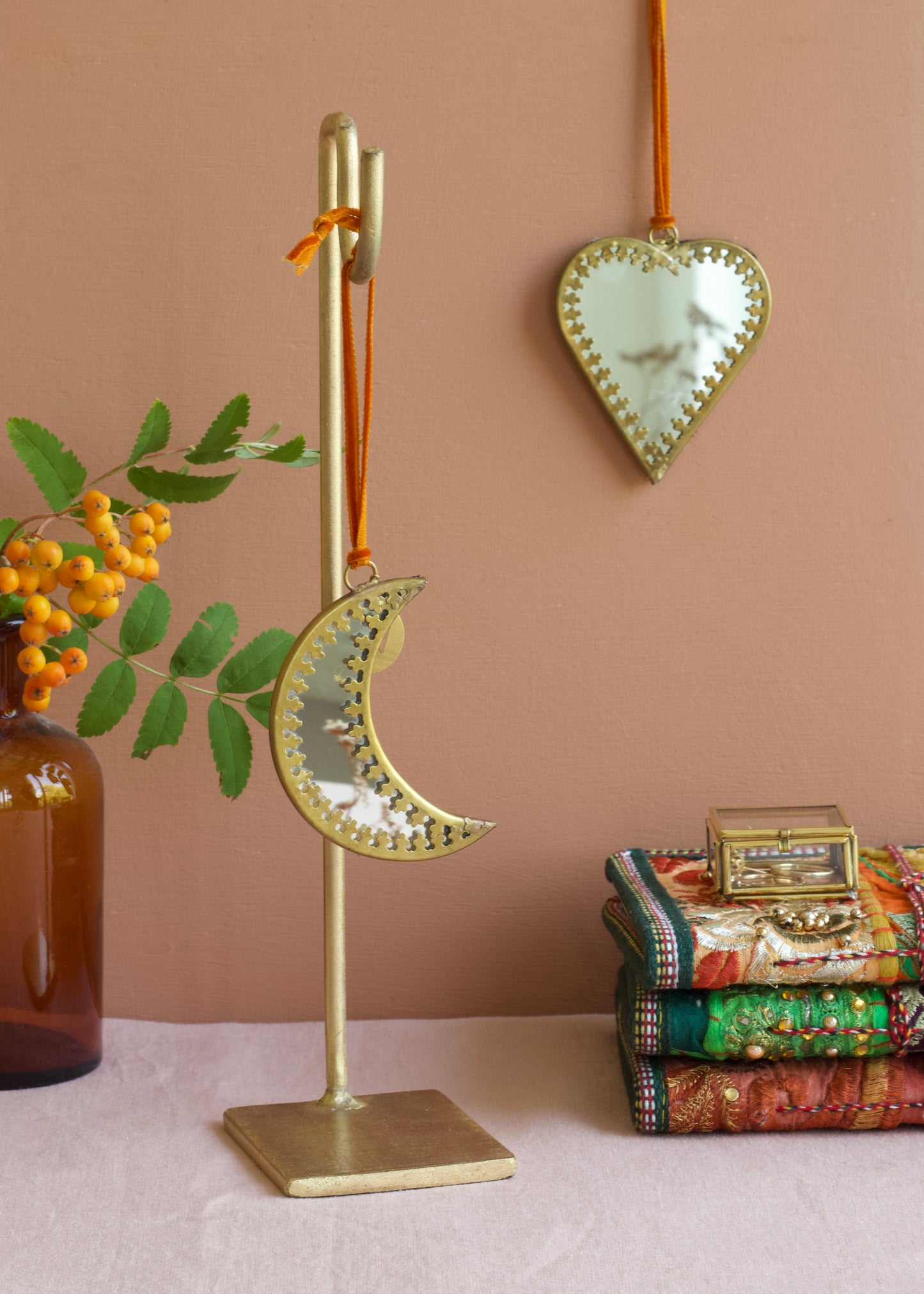 mirror ornament moon TI2137