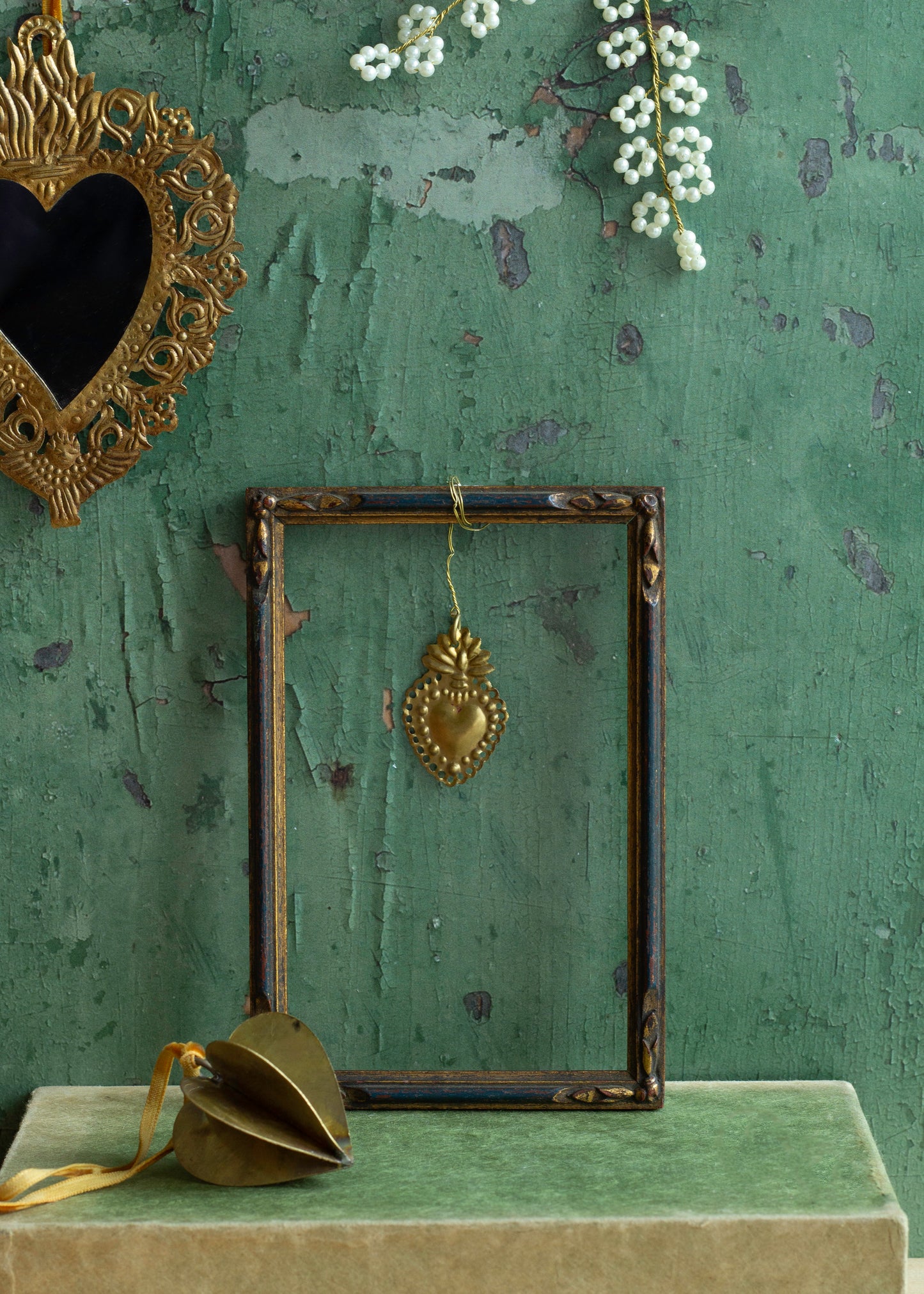 Brass heart hanger TI1520