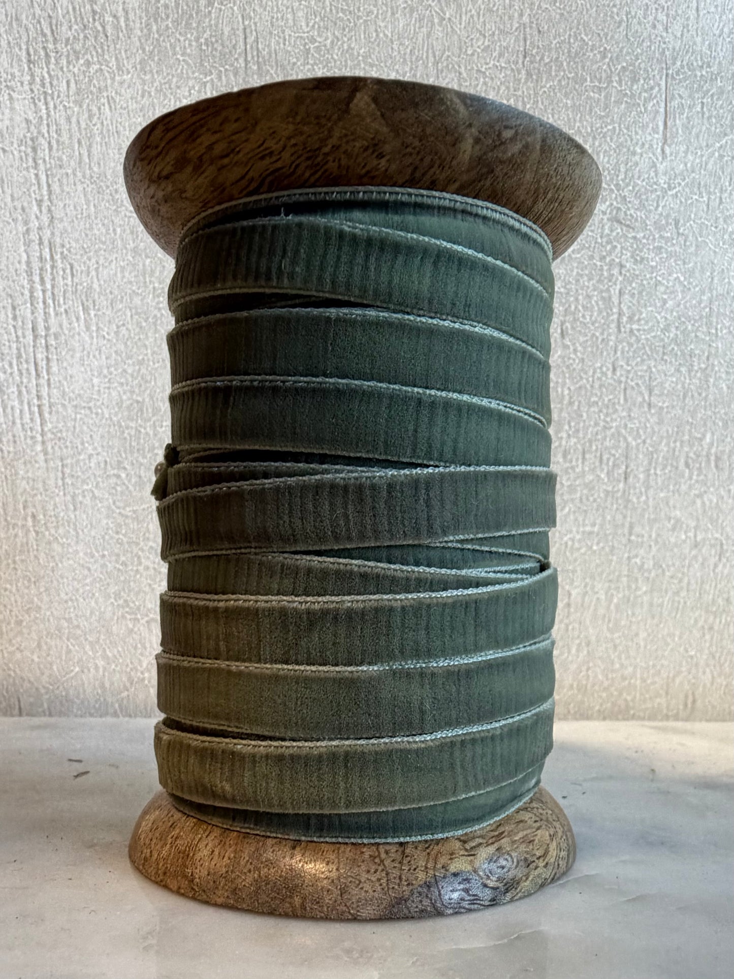 Plain velvet ribbon AE2229