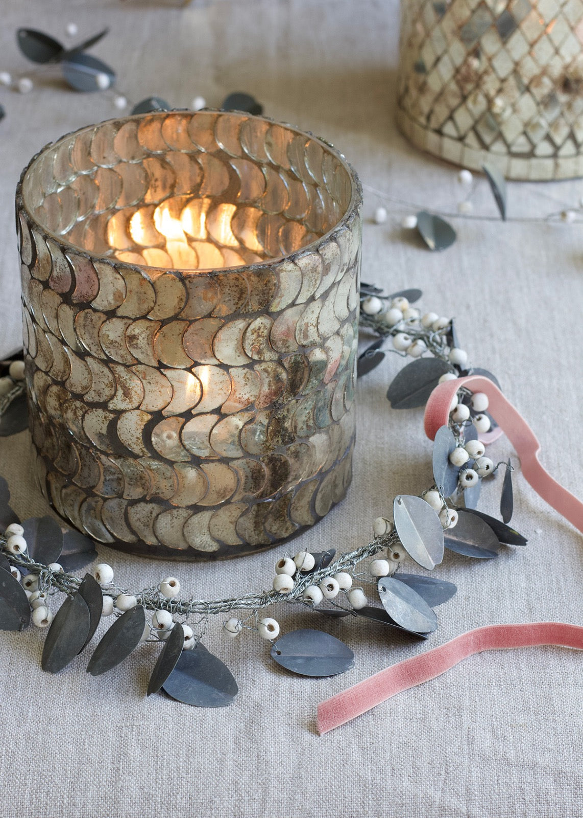 Zinc wreath white berries EW-6207