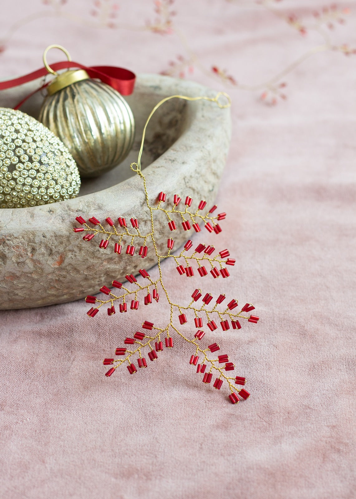 Branche de baies rouges WD46