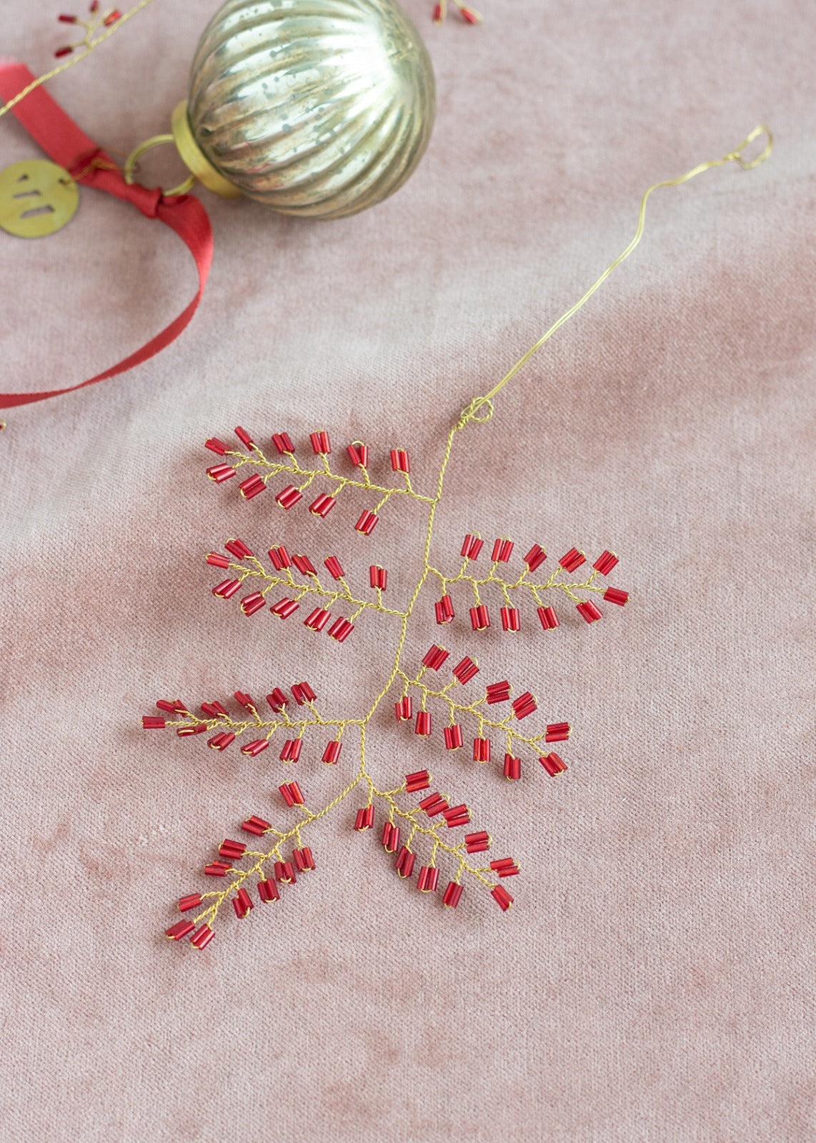 Branche de baies rouges WD46