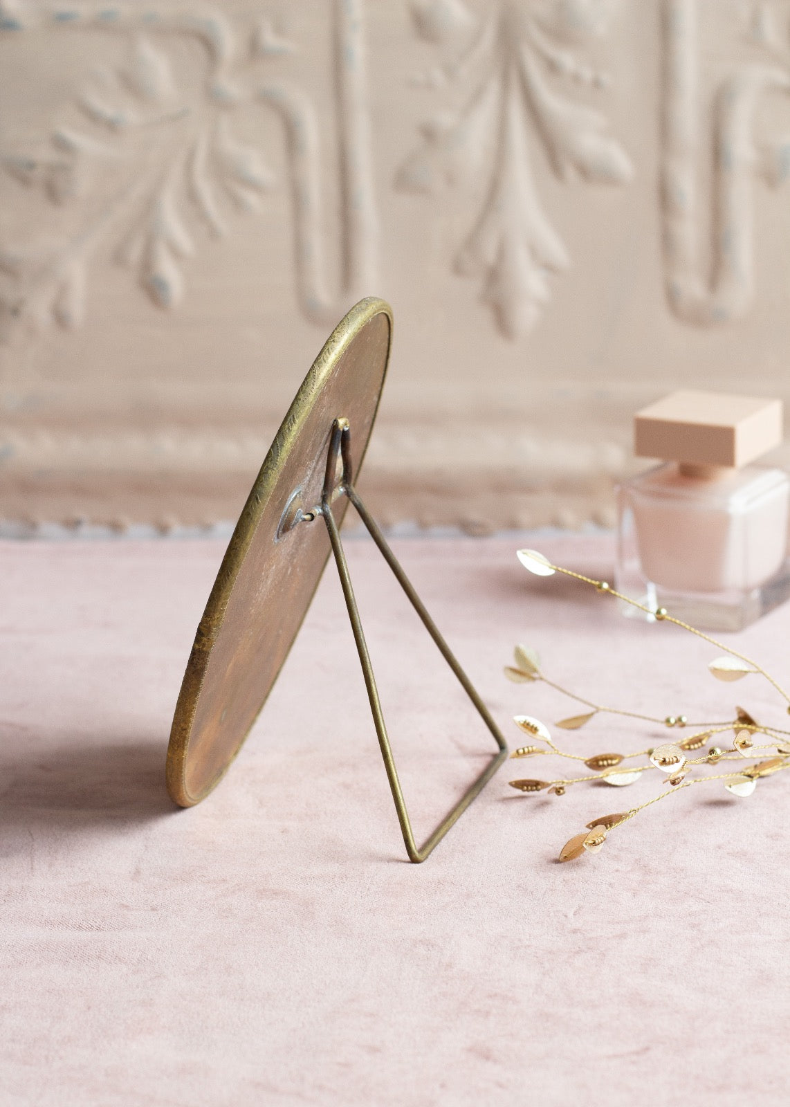 Mirror stand Oval Ti4242