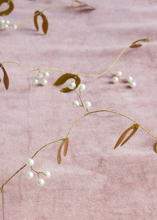 Guirlande de gui et de perles TI0008