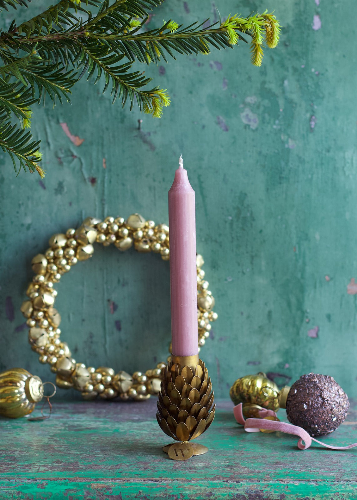 Candleholder pinecone brass EW-5292