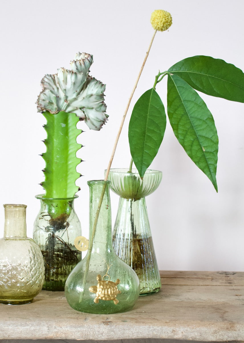 Vase green glass DE2008-15