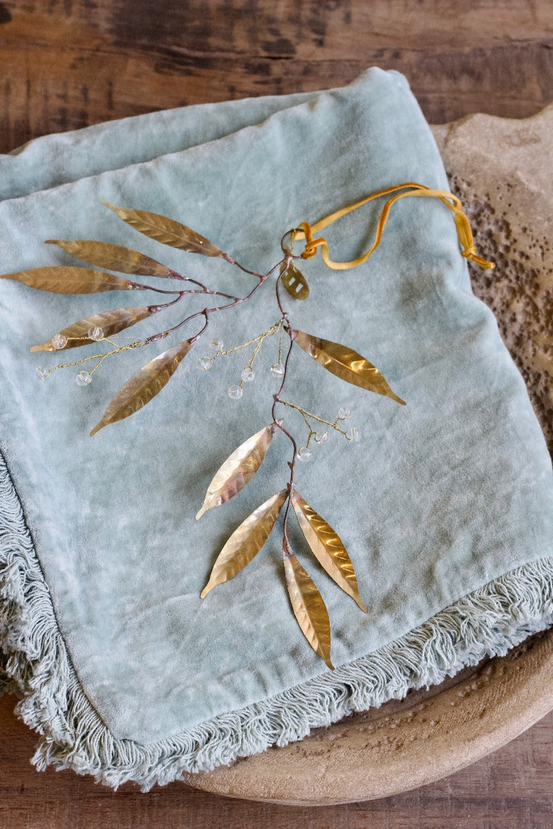 Golden branch TI2723