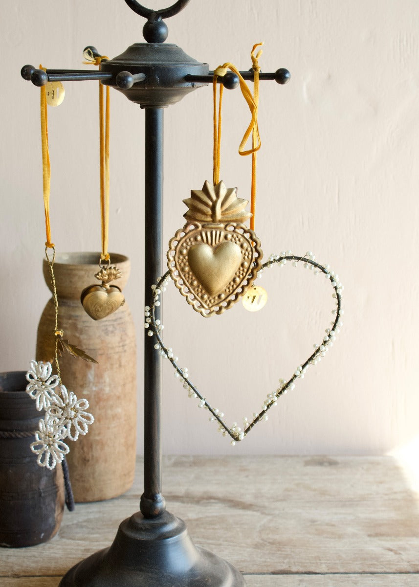 Drift flower hanger TI1423