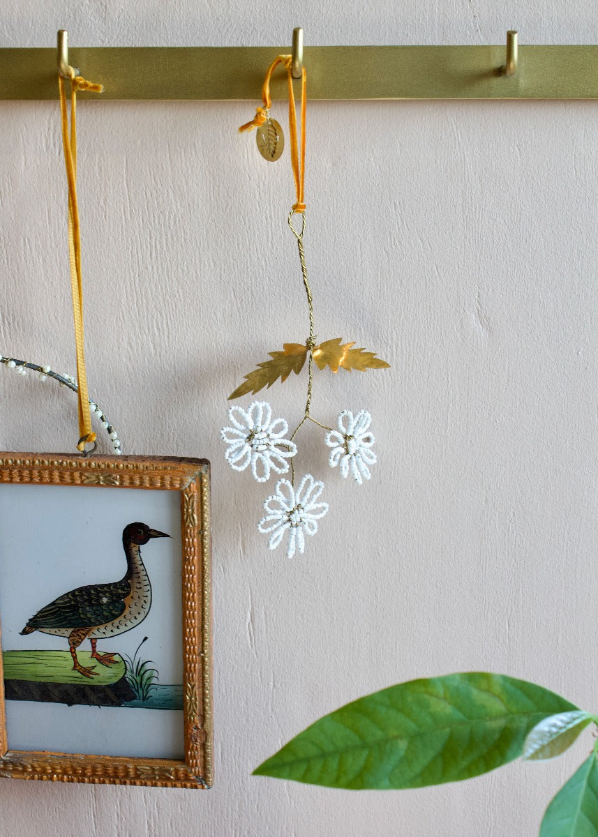 Drift flower hanger TI1423