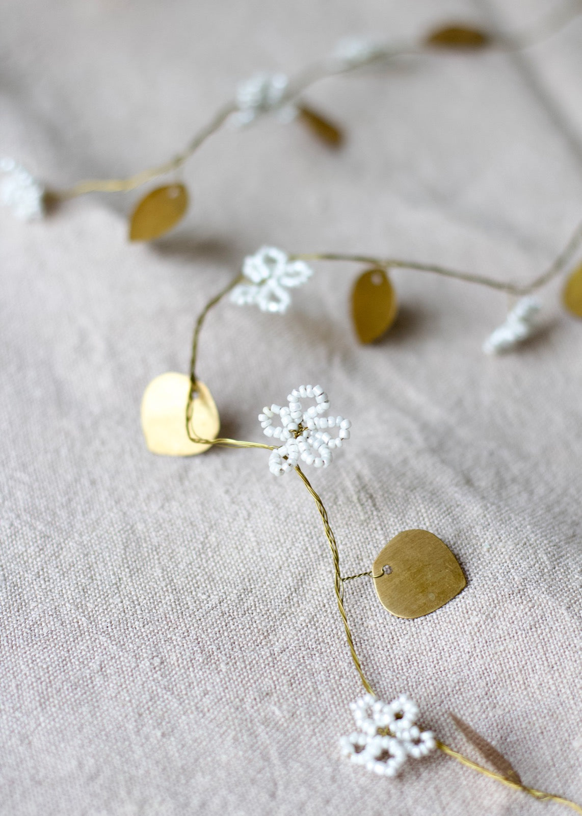 Garland Flower and gold EW-5559B
