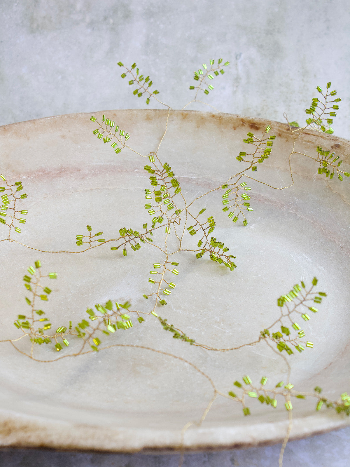 Guirlande de perles de verre vert clair WD24