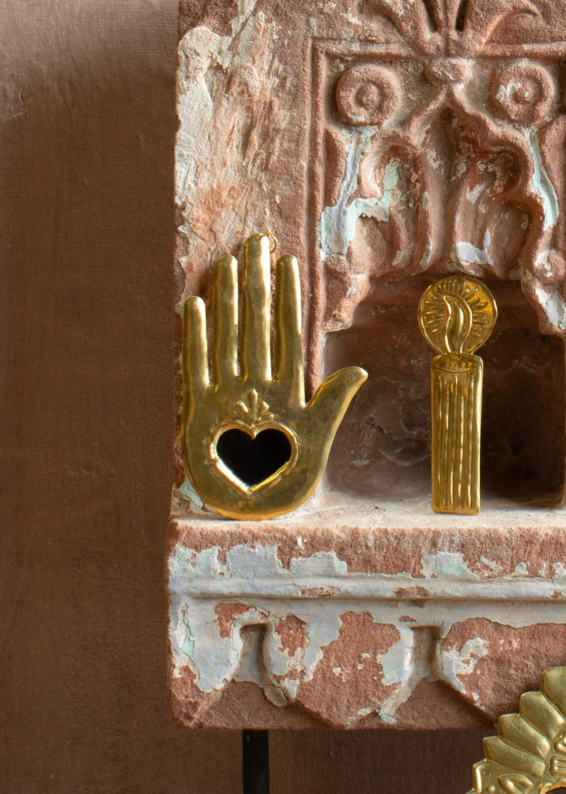 HAND with mirror NAW20273