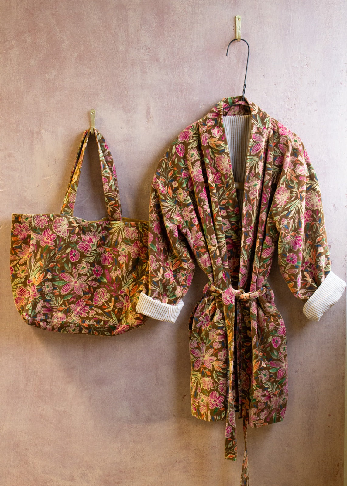 Velvet bag Flower BHAT004