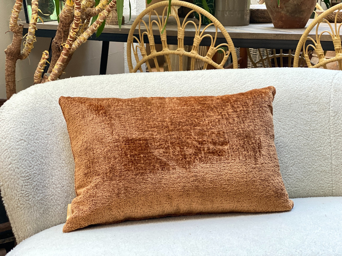 Chenille kussenhoes hazelnoot 304 SYM21