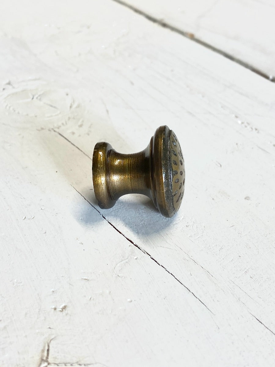 Bouton en métal MJ-325