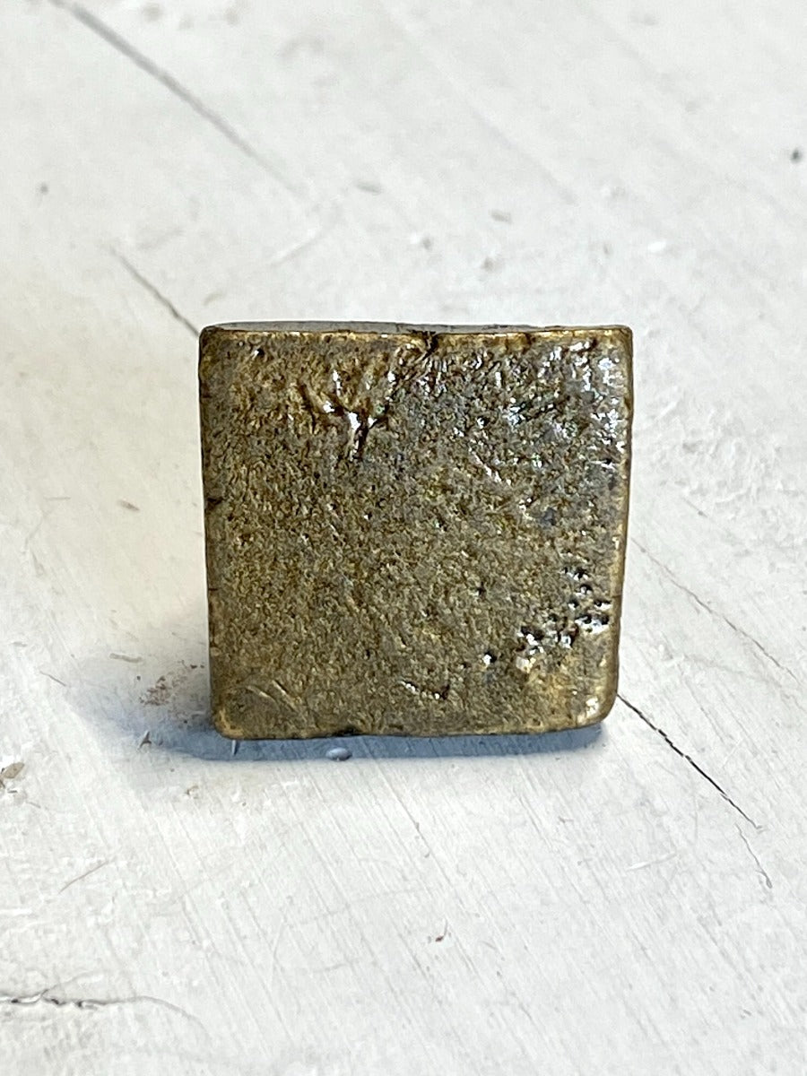 Bouton métal carré D-15