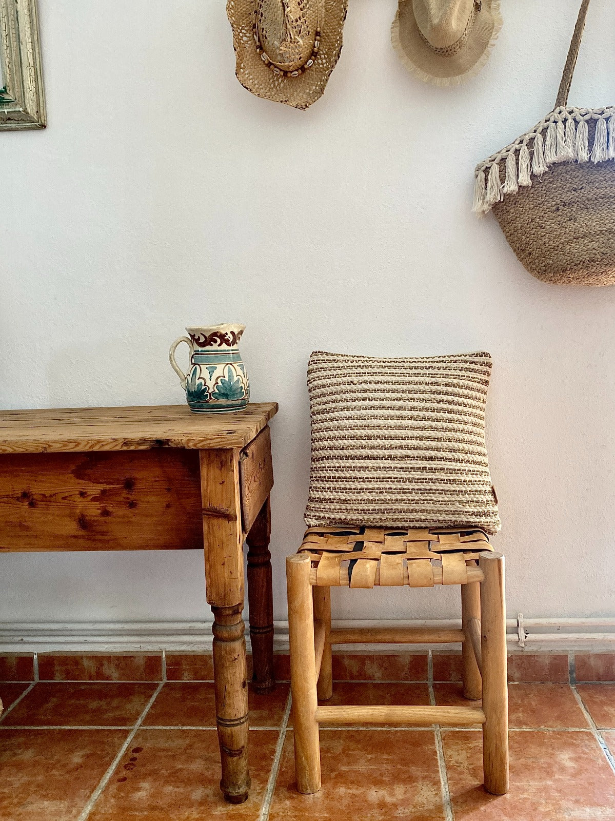 Cushion jute incl. filling LI015