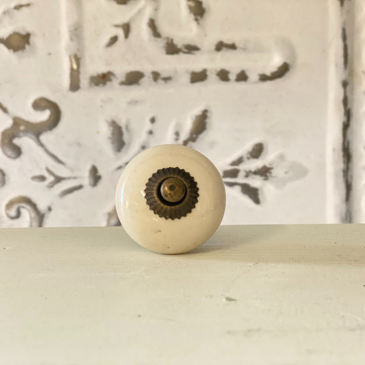 Bouton blanc cassé MJ-394