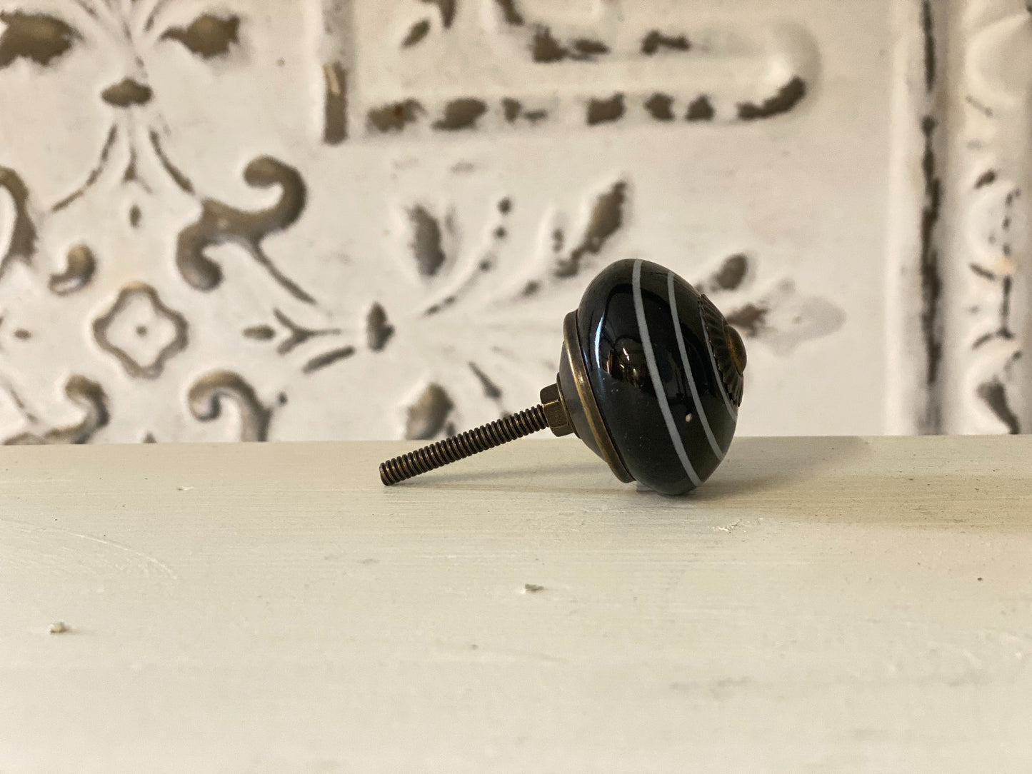 Bouton noir blanc MJ-400