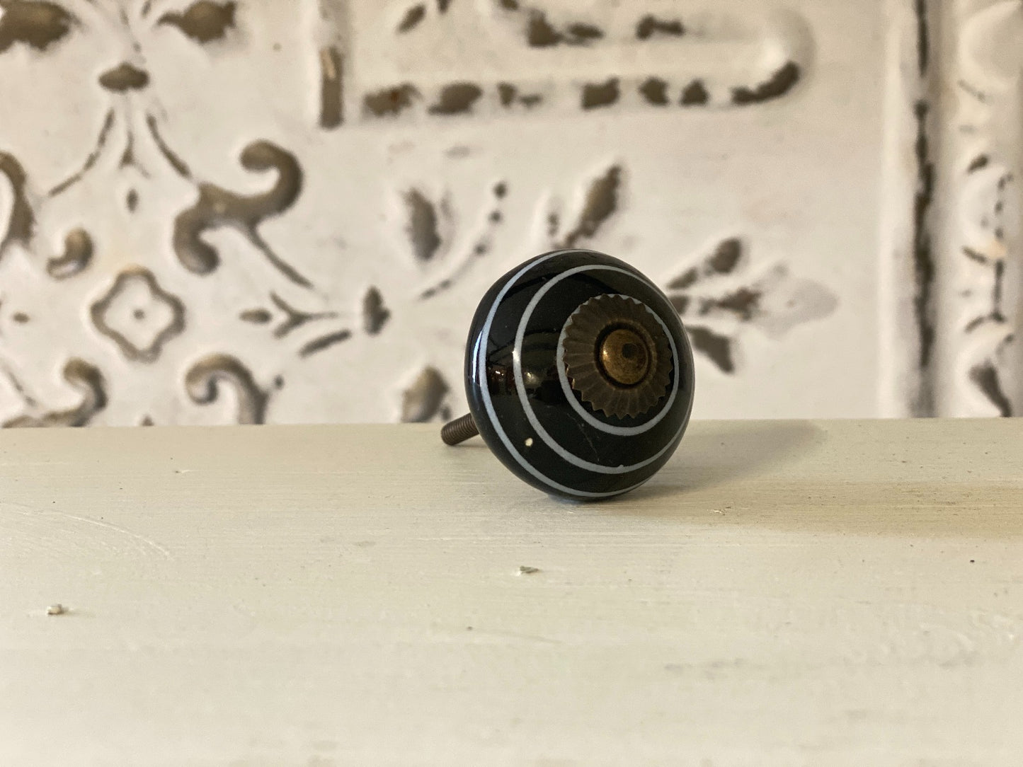 Bouton noir blanc MJ-400