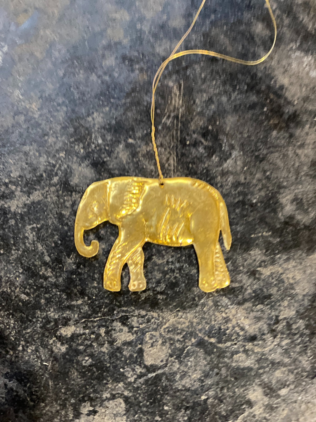 Elephant tag NAW2040