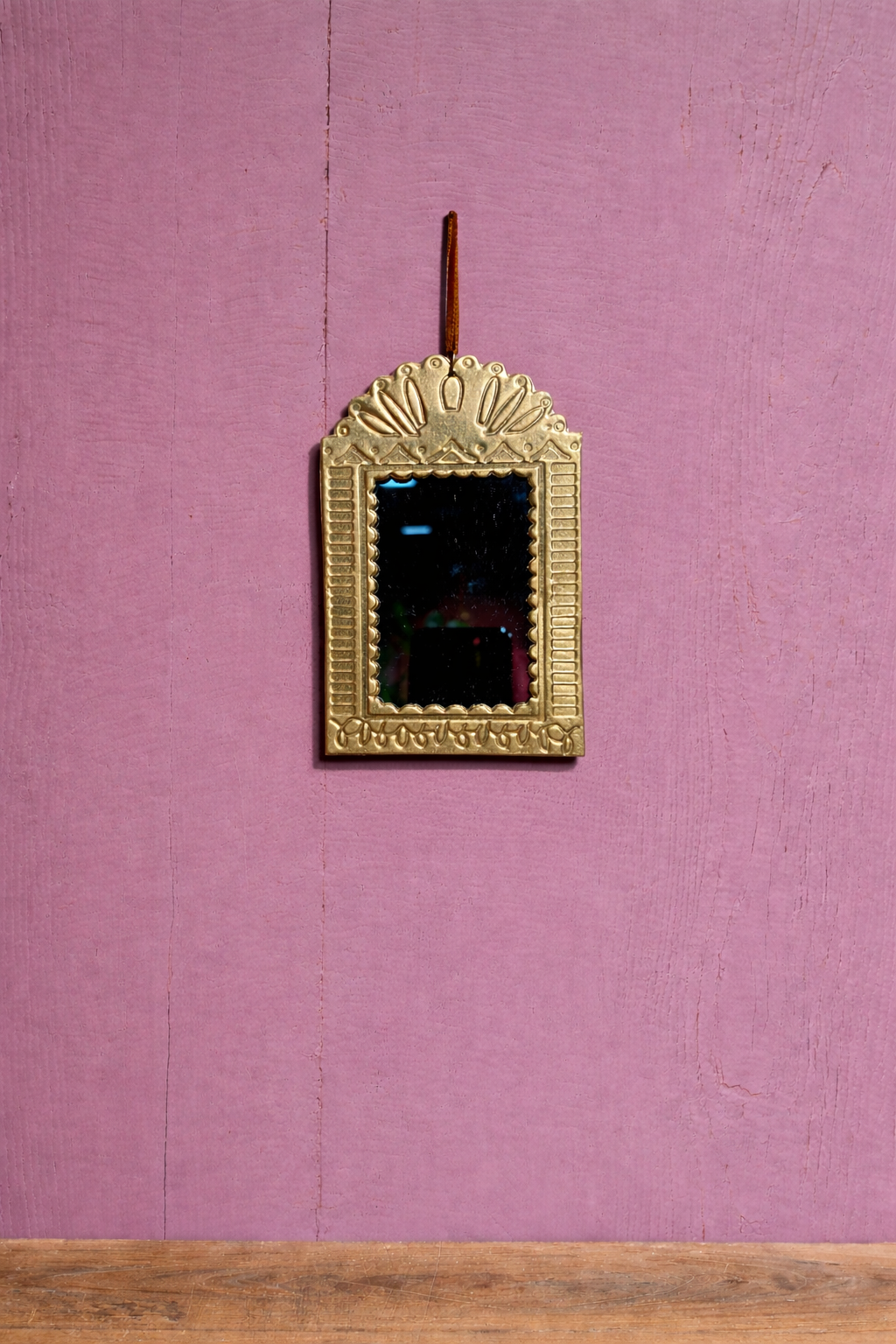 Mehndi Mirror NAW522