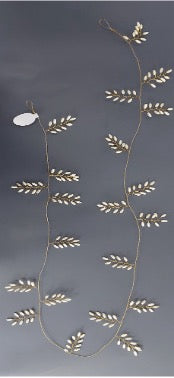 Pearl Leaf Garland WD65