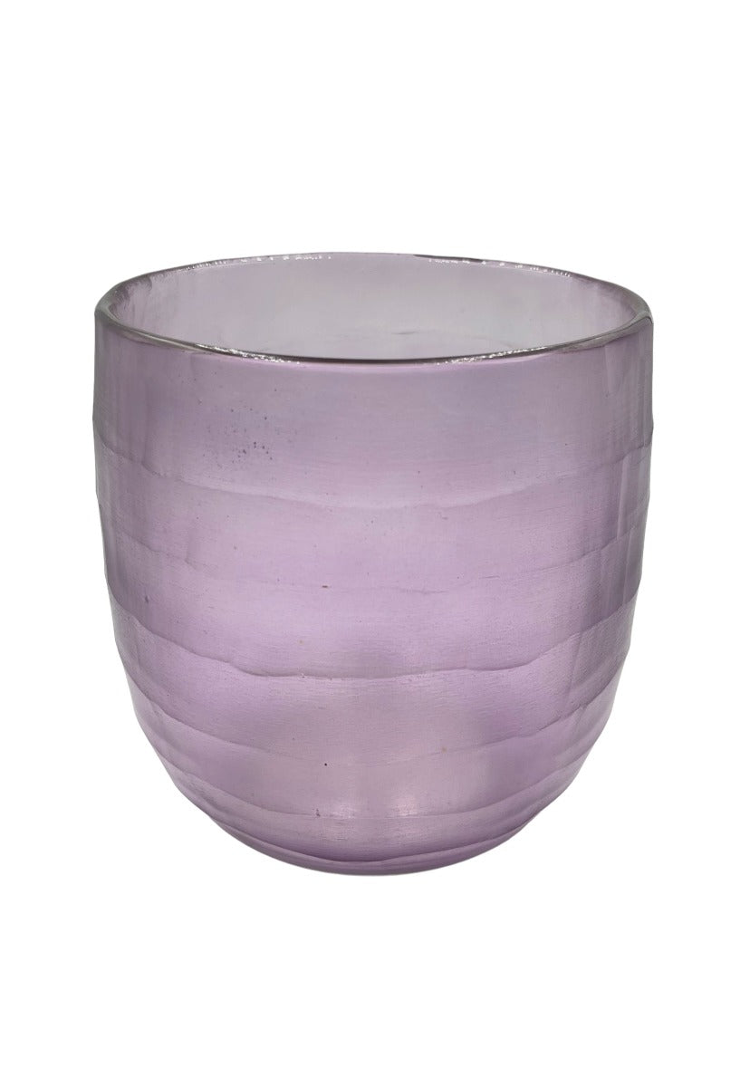 Vase cut in lilac WEL134