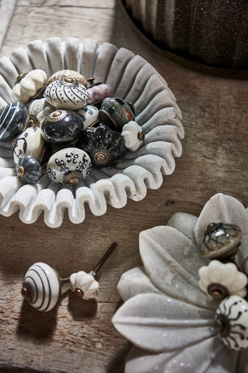 Bouton blanc courbé MJ-410