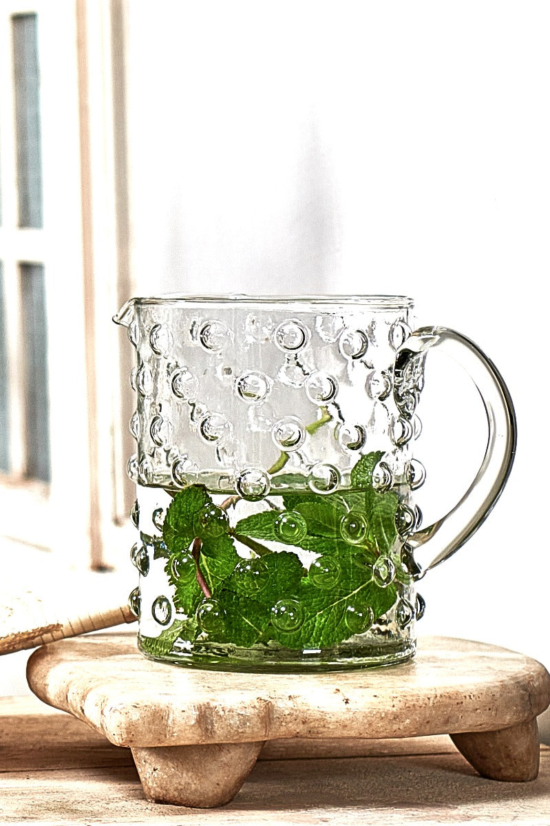 Jug with dots WEL063