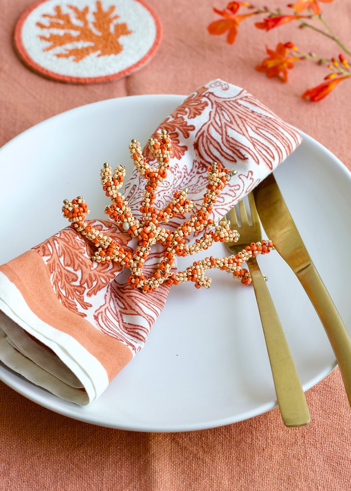 Coral Beaded Napkin Rings AKS009
