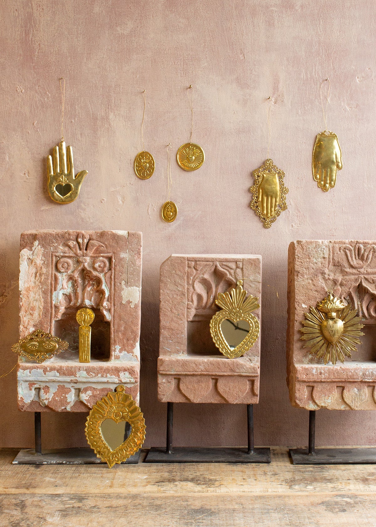 Ex voto mirrors