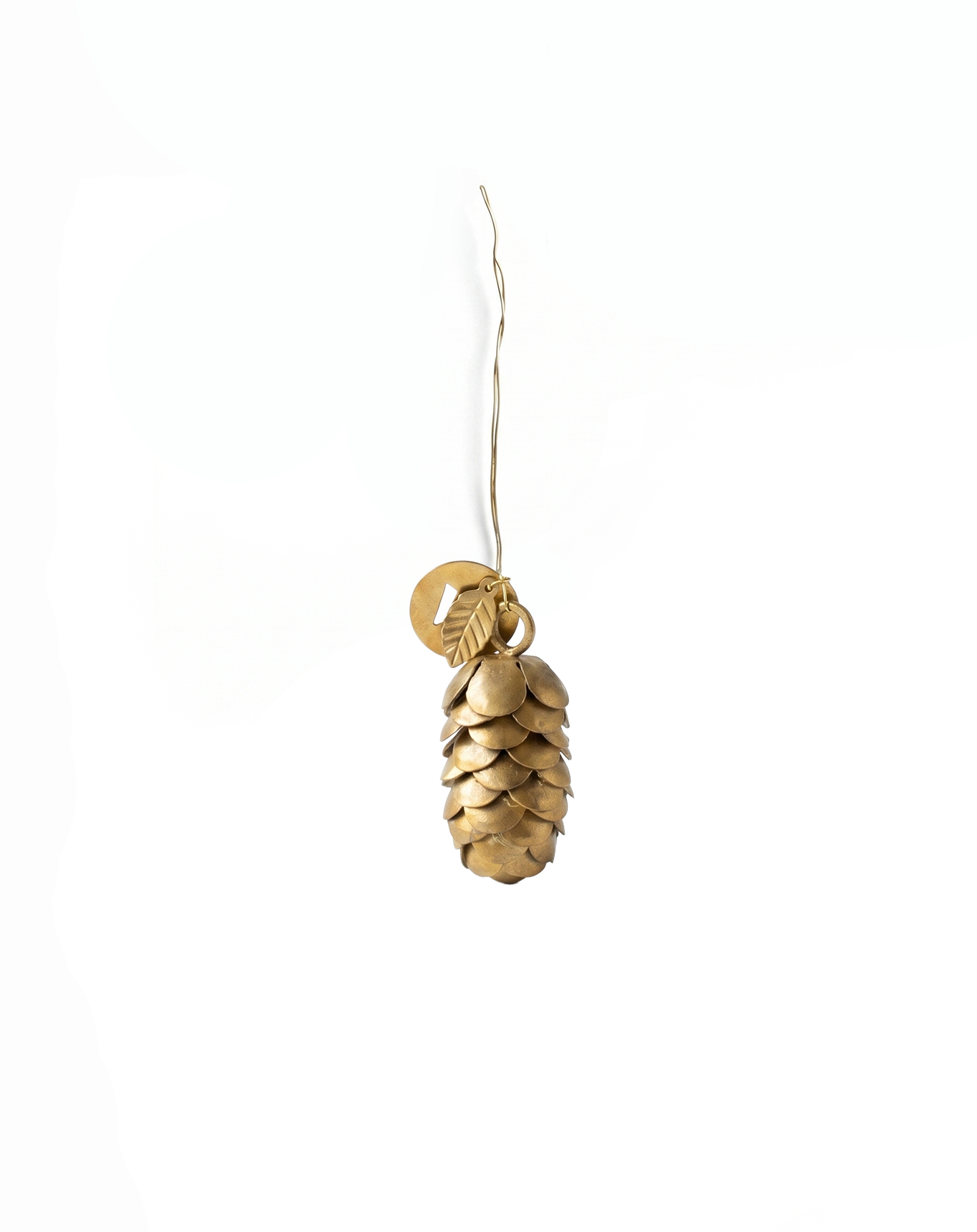 Ornement en forme de pomme de pin EW-4260