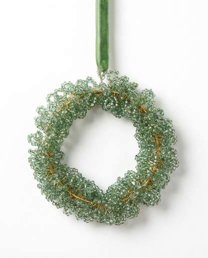 Celadon Mist curly wreath WD121
