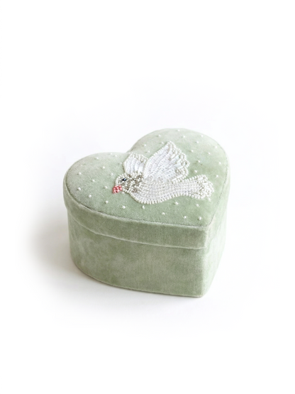 Heart Box Soft Green with White Dove AKS62859