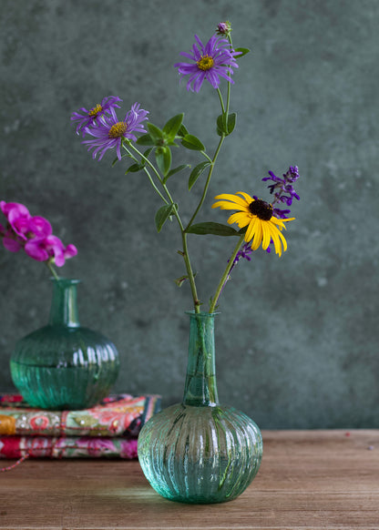 Recycled green vase WEL236