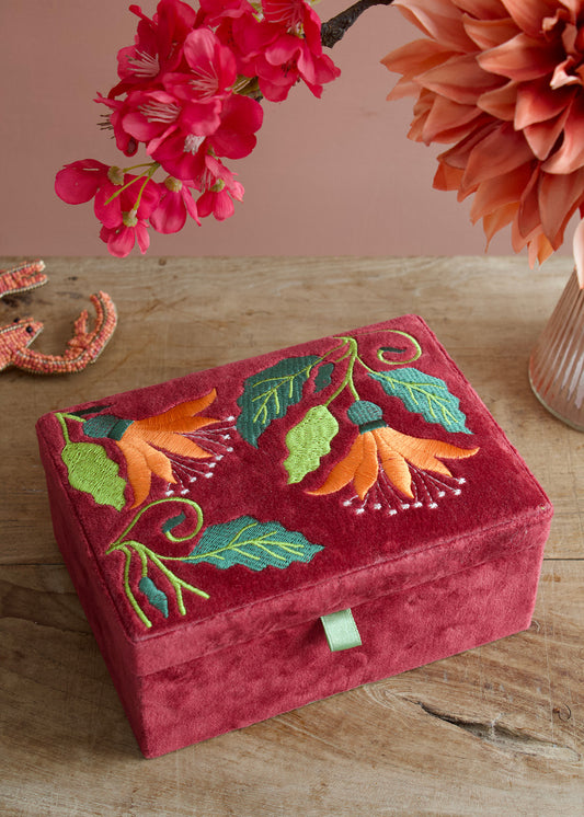 Folk Floral Box Warm Burgundy AKS589317A