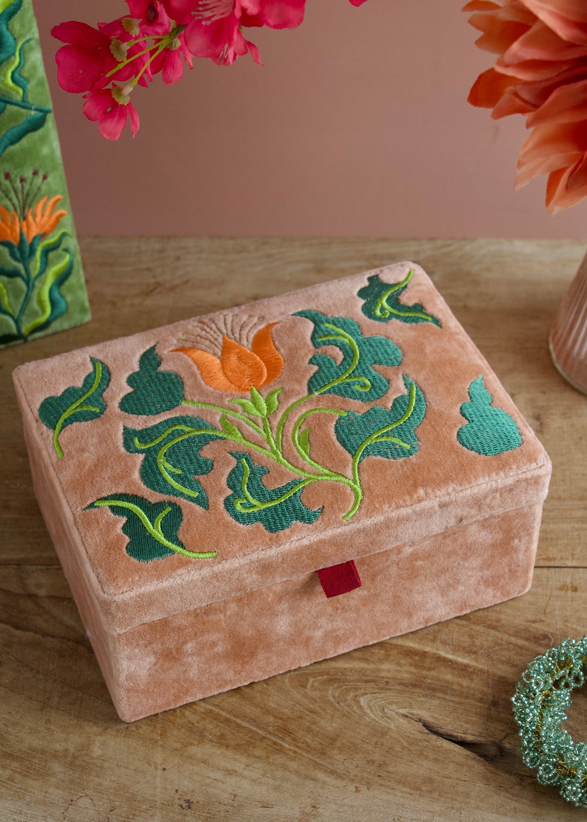 Folk Floral Photo Frame Soft Peach AKS589318B