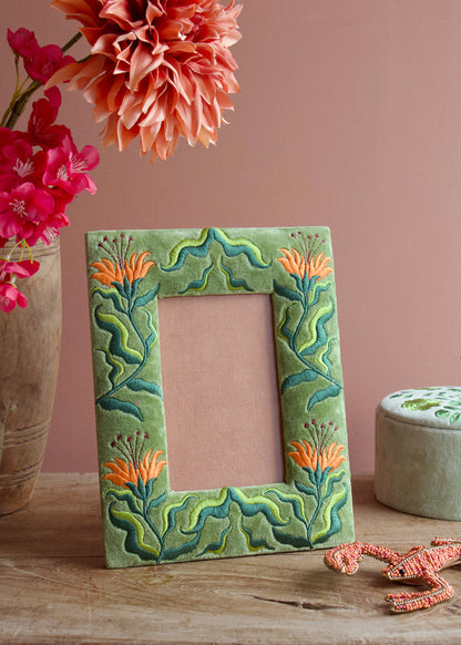Folk Floral Photo Frame Moss Green AKS589316B
