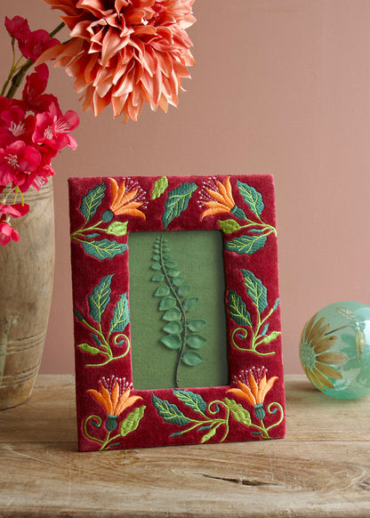 Folk Floral Box Warm Burgundy AKS589317A