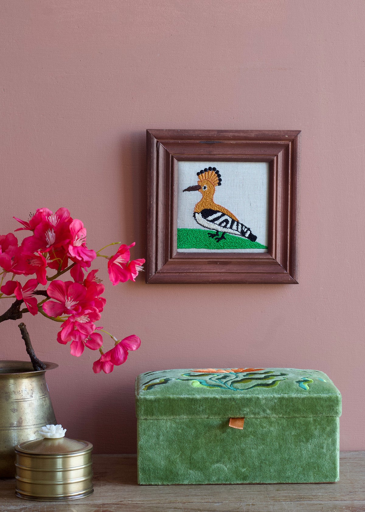 Folk Floral Box Moss Green AKS589316A