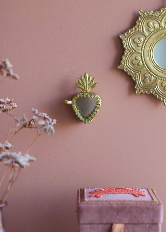 Heart of devotion mirror Box NAW1524