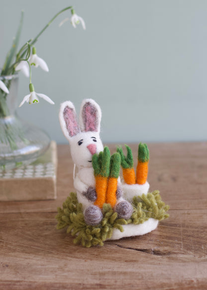 felt Hare In Grass Nep10603