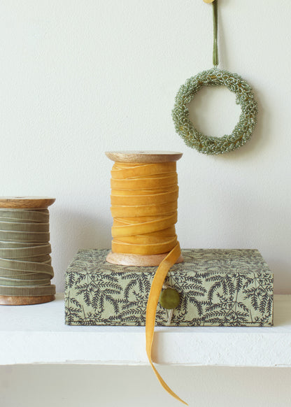 Plain velvet ribbon AE1001