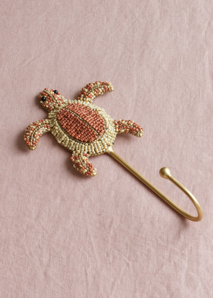 Turtle Hook Coral Sand AKS62852