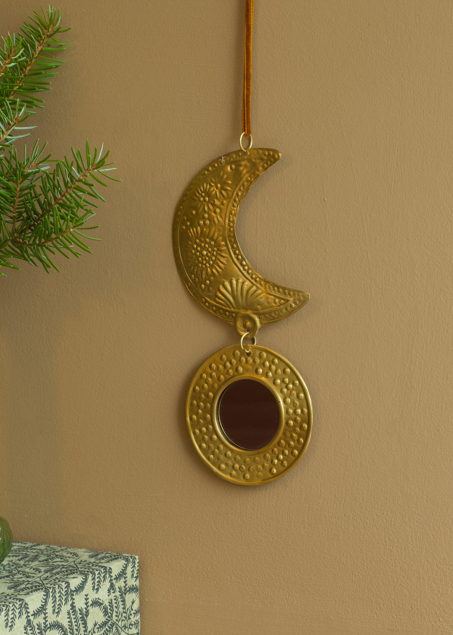 Moon mirror ec8058