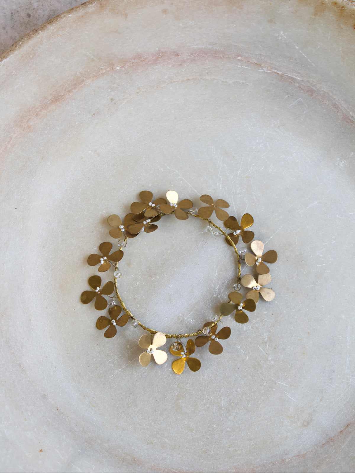 Small clover wreath TI2400015
