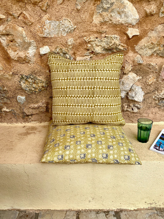 Coussin avec rembourrage JA2316